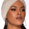 Le Paina Basic Beige, un turban must have facile à marier!